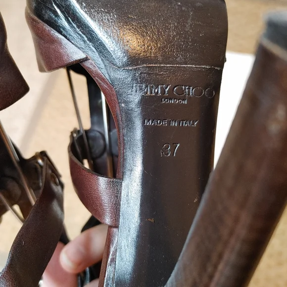 JIMMY CHOO "PRIZE" LEATHER GLADIATOR SANDAL, DK BROWN 37 IT - Picture 14 of 16